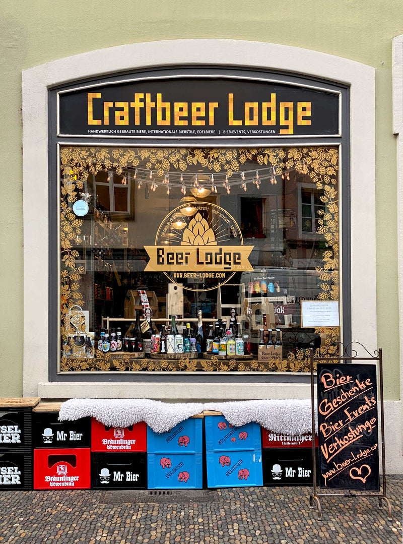 Craftbeer Lodge Freiburg, über 500 Biere
